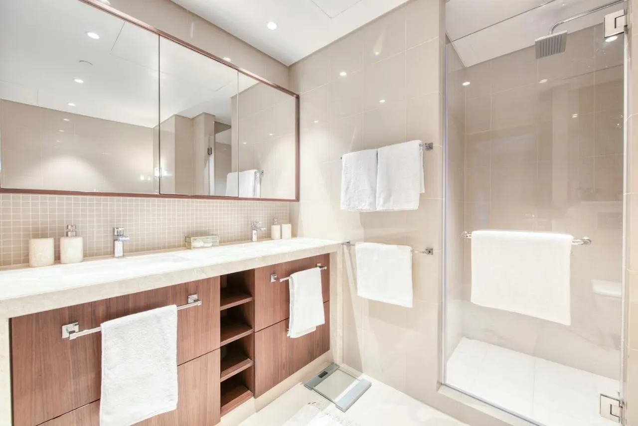 Luxurious 3 Bedroom Apartment In Boulevard Point, Connected To Dubai Mall