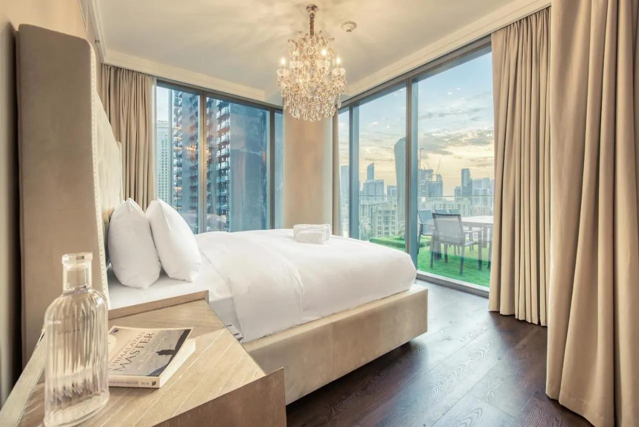 Luxurious 3 Bedroom Apartment In Boulevard Point, Connected To Dubai Mall